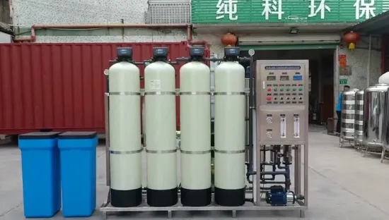 Impianto di depurazione dell'acqua RO da 1 tph personalizzato, sistema di filtraggio dell'acqua industriale, macchinari per il trattamento, prezzo della macchina RO commerciale
